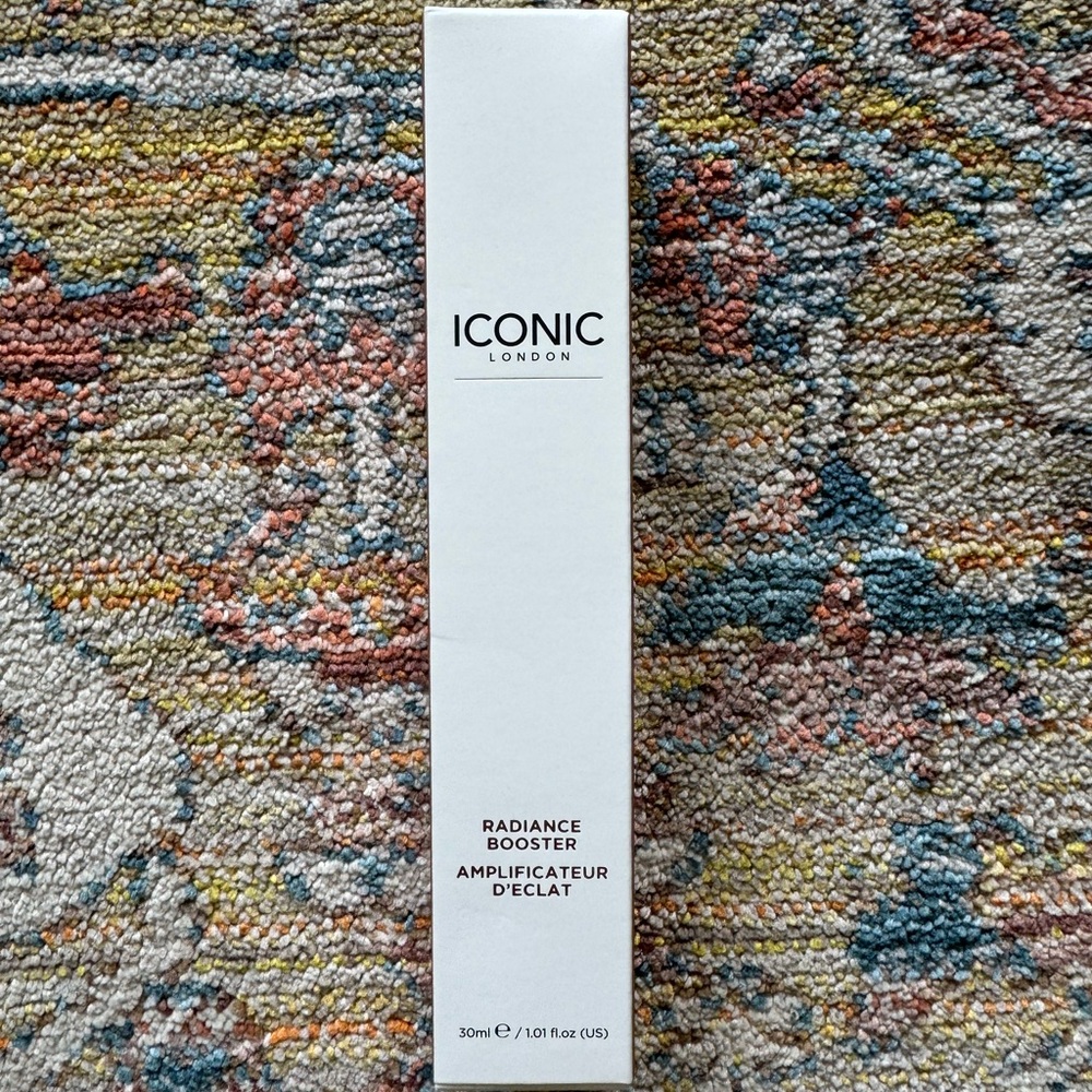 ICONIC LONDON Radiance Booster Dewy Tinted Moisturizer